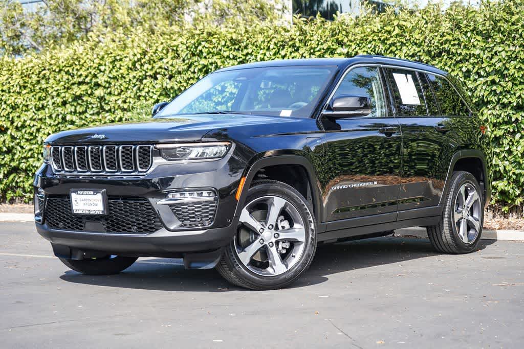 Thumbnail: 2023 Jeep Grand Cherokee - 1
