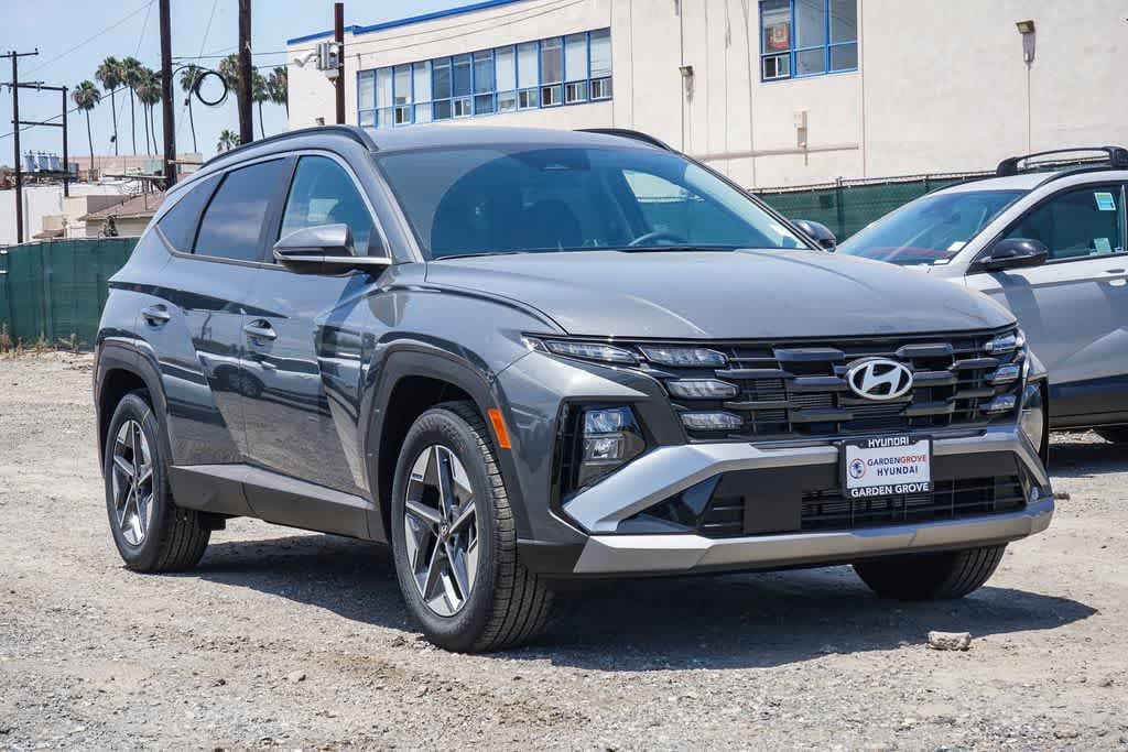 Thumbnail: 2026 Hyundai Tucson - 3