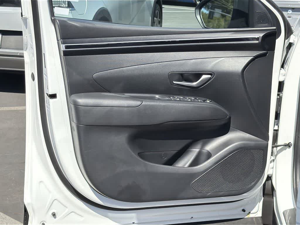 Thumbnail: 2023 Hyundai Tucson - 24