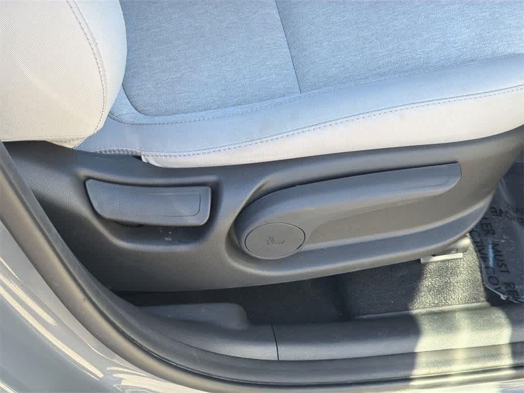 Thumbnail: 2023 Hyundai Kona - 40