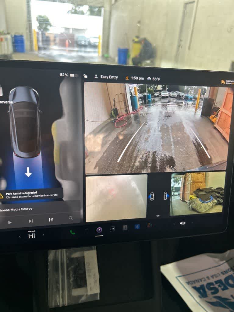 Thumbnail: 2025 Tesla Model 3 - 10