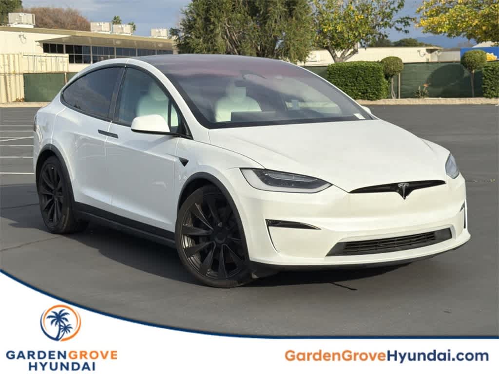 2023 Tesla Model X Plaid's photo