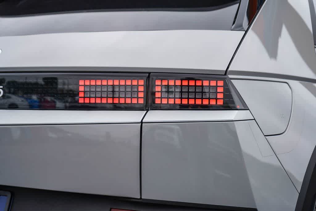 Thumbnail: 2024 Hyundai Ioniq 5 - 7