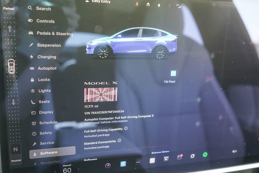 Thumbnail: 2022 Tesla Model X - 23