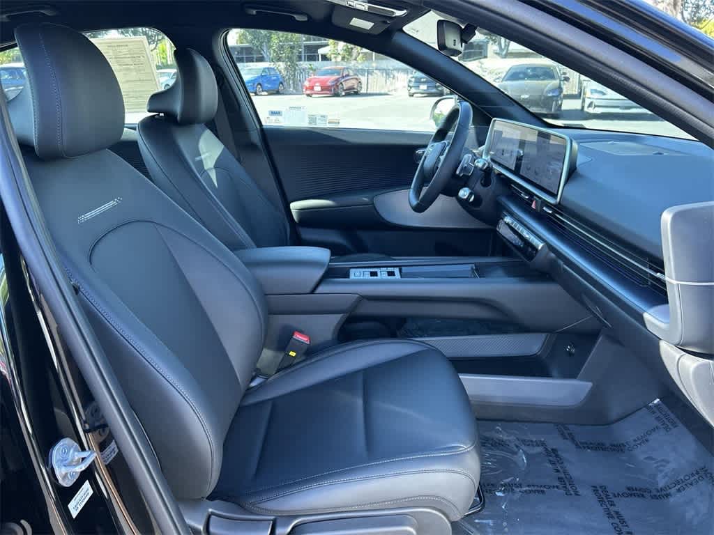 Thumbnail: 2025 Hyundai Ioniq 6 - 41