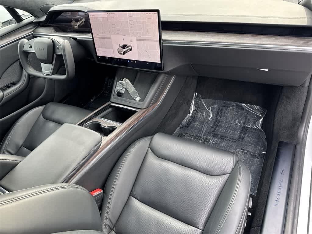 Thumbnail: 2022 Tesla Model S - 43