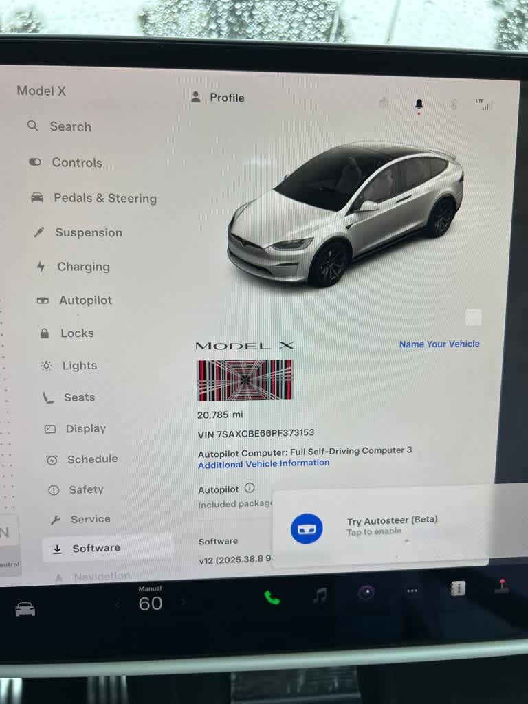Thumbnail: 2023 Tesla Model X - 10