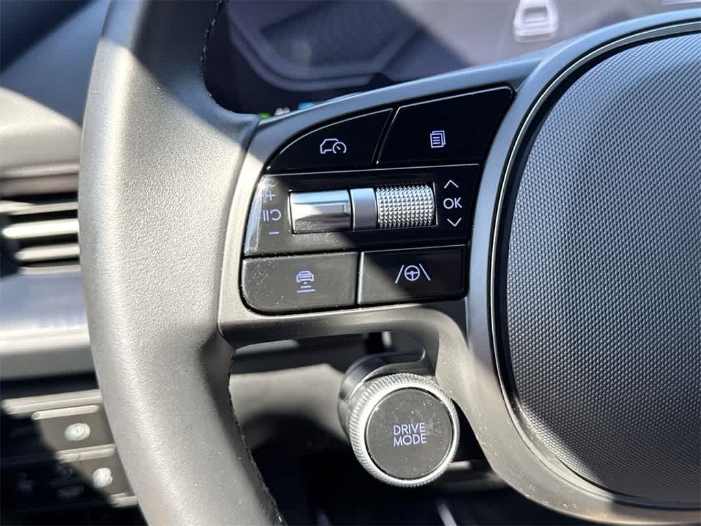 Thumbnail: 2025 Hyundai Ioniq 6 - 13