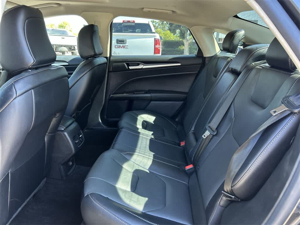 Thumbnail: 2020 Ford Fusion - 41
