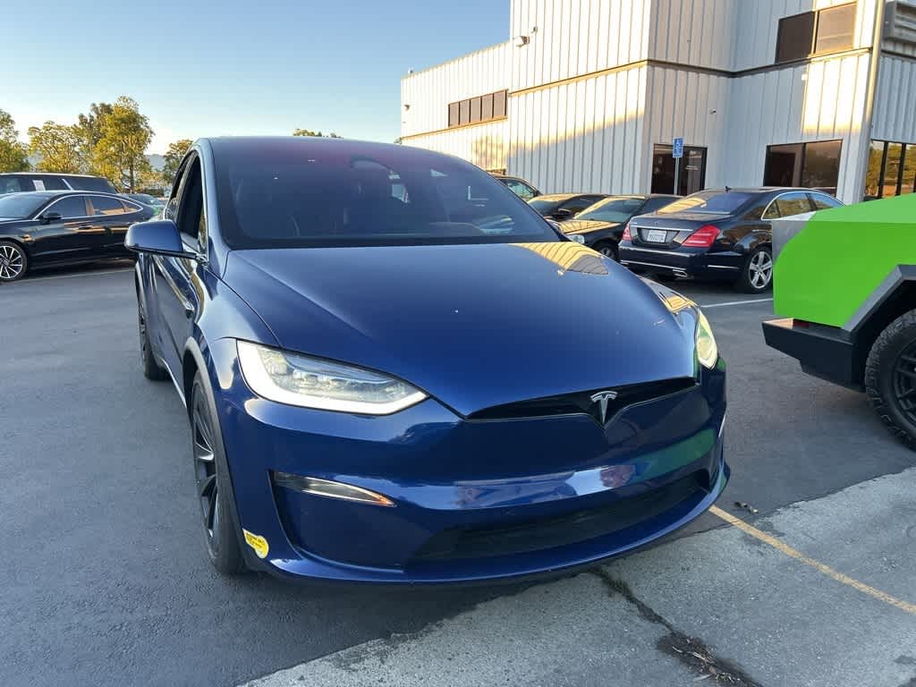 2022 Tesla Model X Plaid's photo