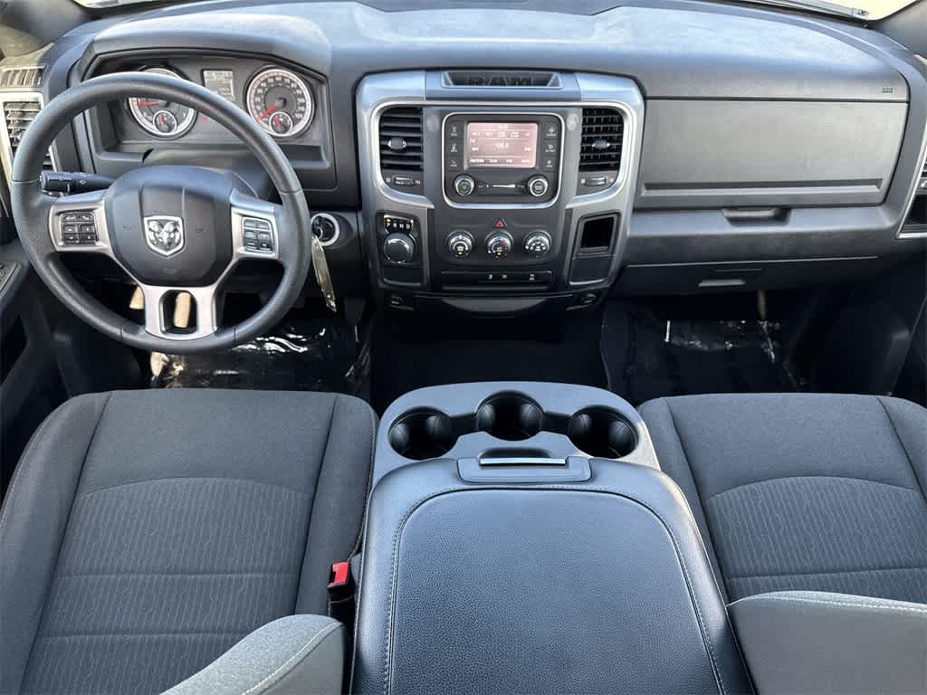 Thumbnail: 2024 RAM 1500 Classic - 11