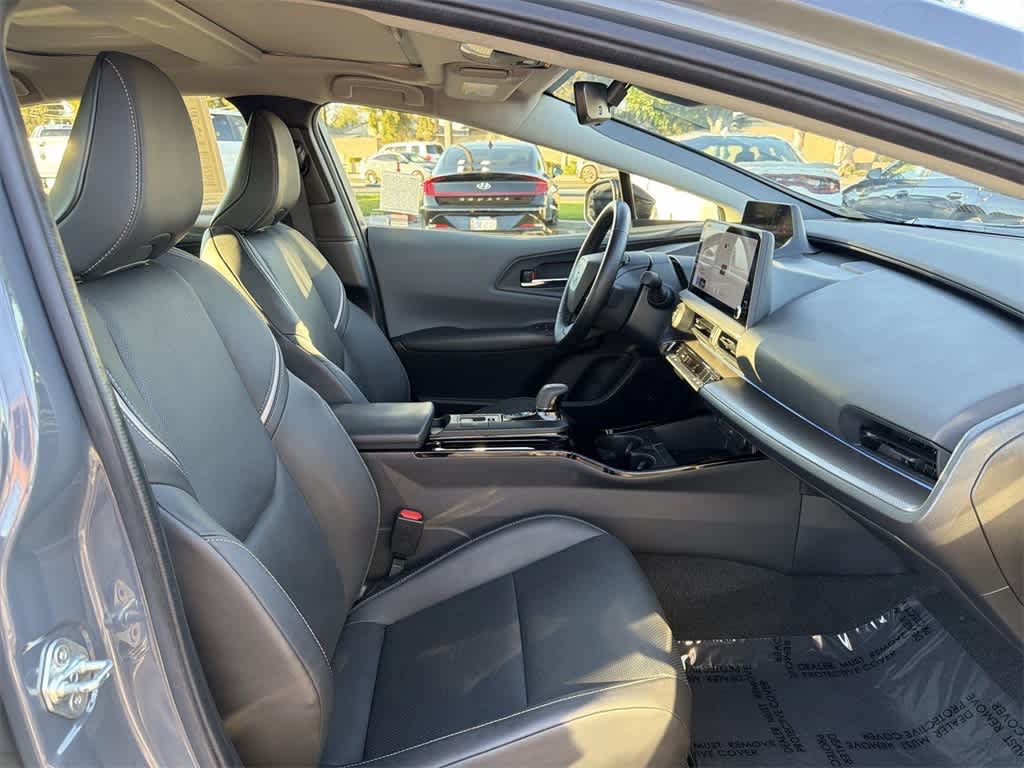 Thumbnail: 2024 Toyota Prius - 41