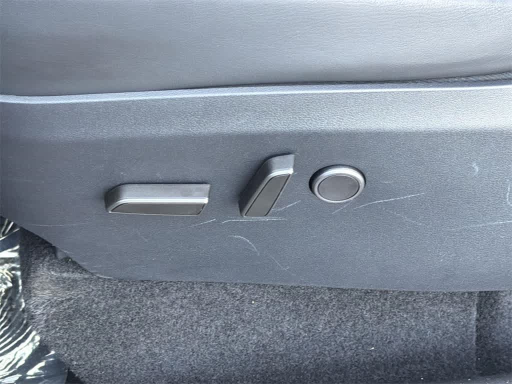 Thumbnail: 2024 Tesla Model Y - 27