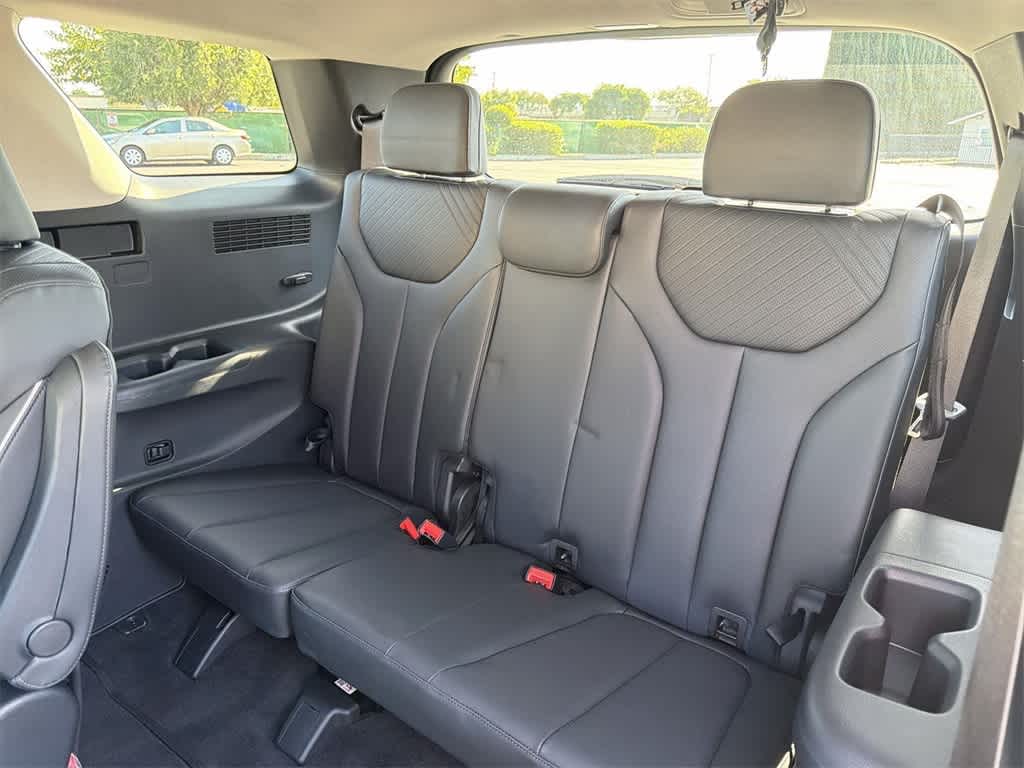 Thumbnail: 2025 Hyundai Palisade - 33