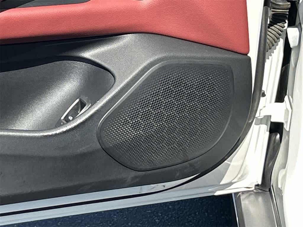 Thumbnail: 2023 BMW i4 - 33