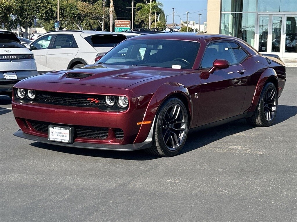 Thumbnail: 2019 Dodge Challenger - 16