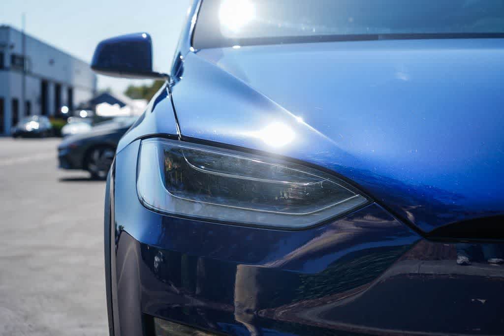 Thumbnail: 2022 Tesla Model X - 10