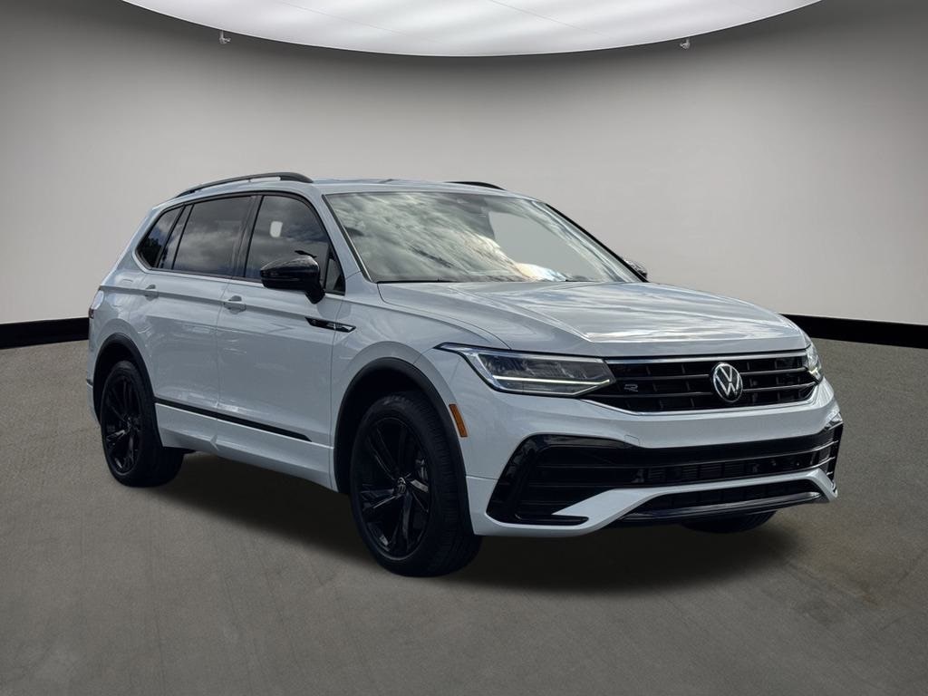 Used 2023 Volkswagen Tiguan 2.0T SE R-Line Black SUV