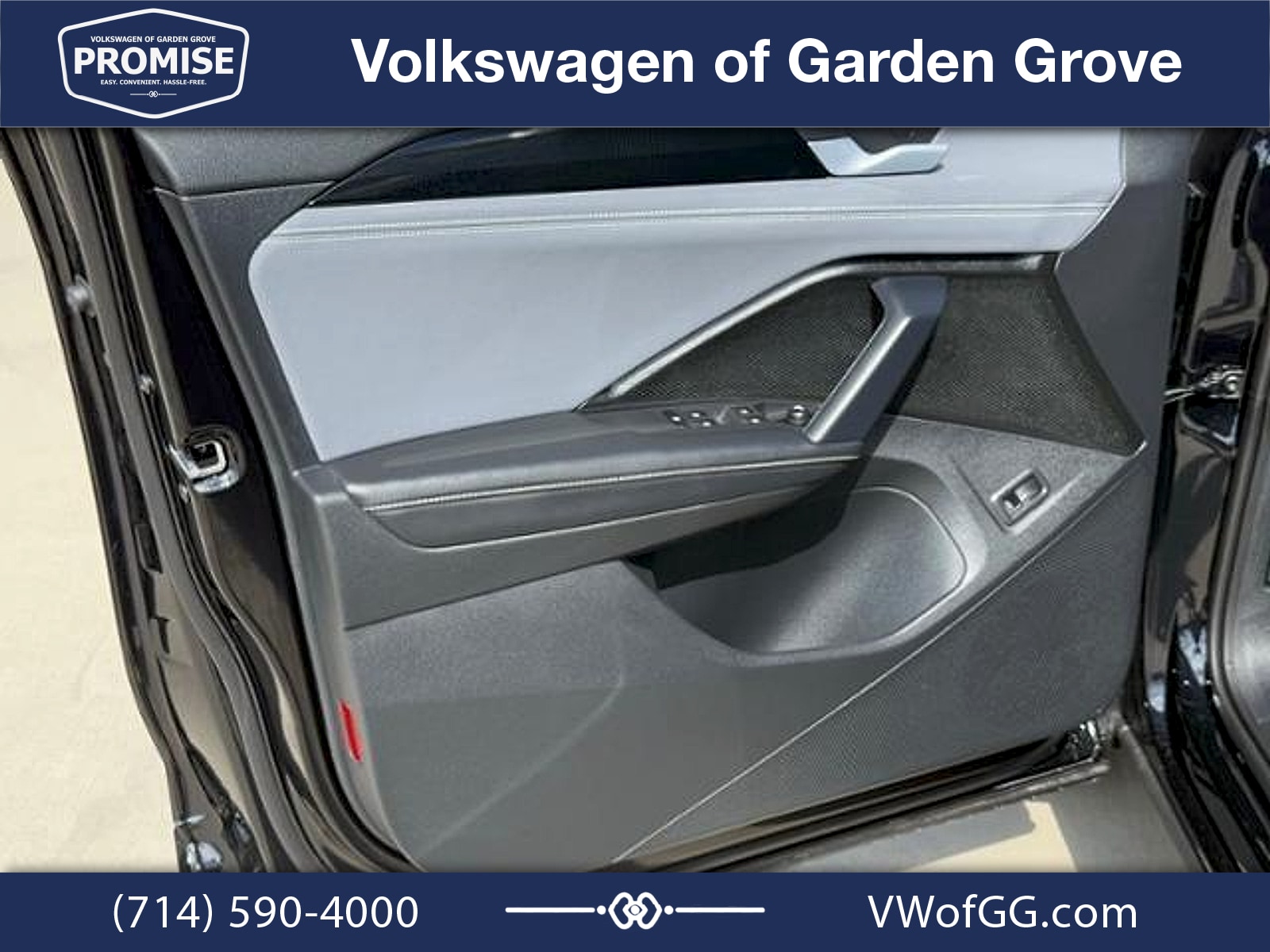 2026 Volkswagen Tiguan SE R-LINE BLACK - Photo 11