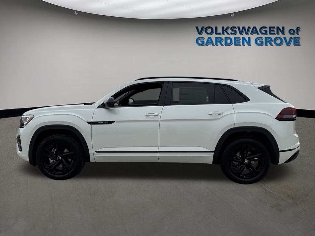 New 2026 Volkswagen Atlas Cross Sport 2.0T SEL R-Line Black SUV