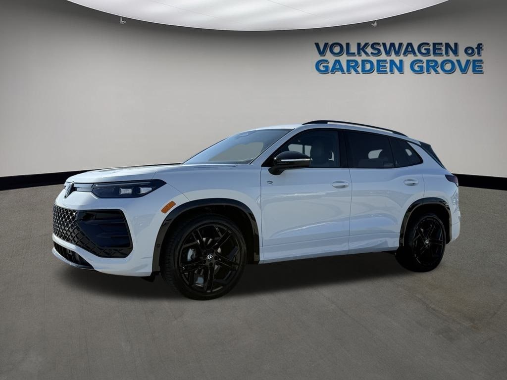 New 2026 Volkswagen Tiguan 2.0T SE R-Line Black SUV