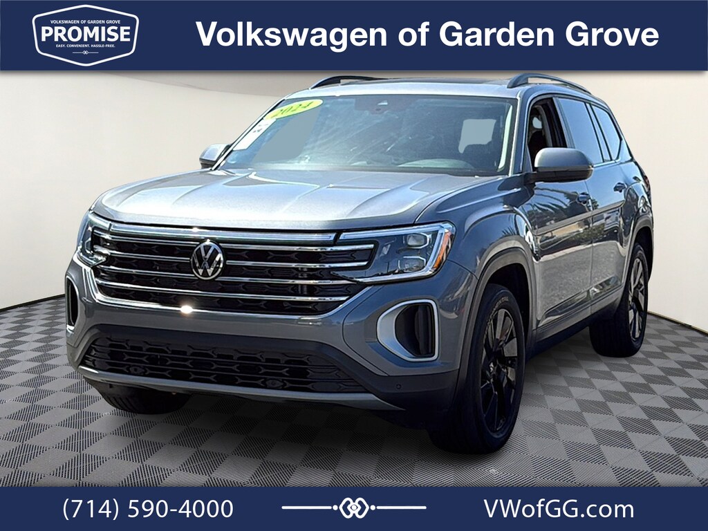 Used 2024 Volkswagen Atlas 2.0T SE w/Technology SUV