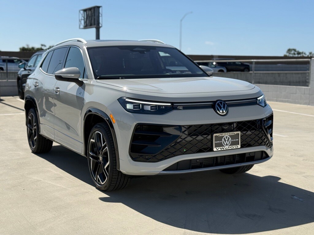 New 2026 Volkswagen Tiguan 2.0T SEL R-Line Turbo SUV