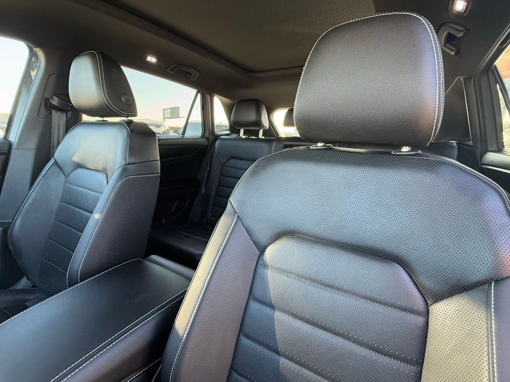 2026 Volkswagen Atlas Cross Sport SEL R-LINE - Photo 13