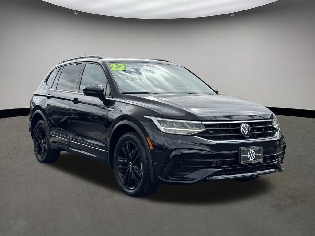 Used 2022 Volkswagen Tiguan 2.0T SE R-Line Black SUV