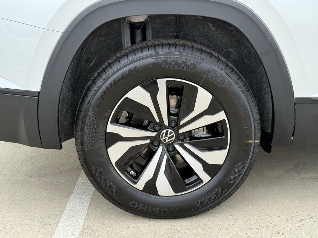 2026 Volkswagen Atlas SE's photo