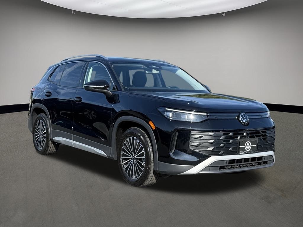 2026 Volkswagen Tiguan S's photo