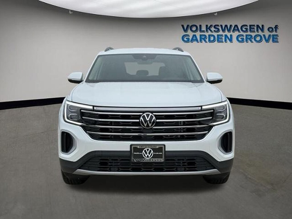 New 2026 Volkswagen Atlas SE SUV