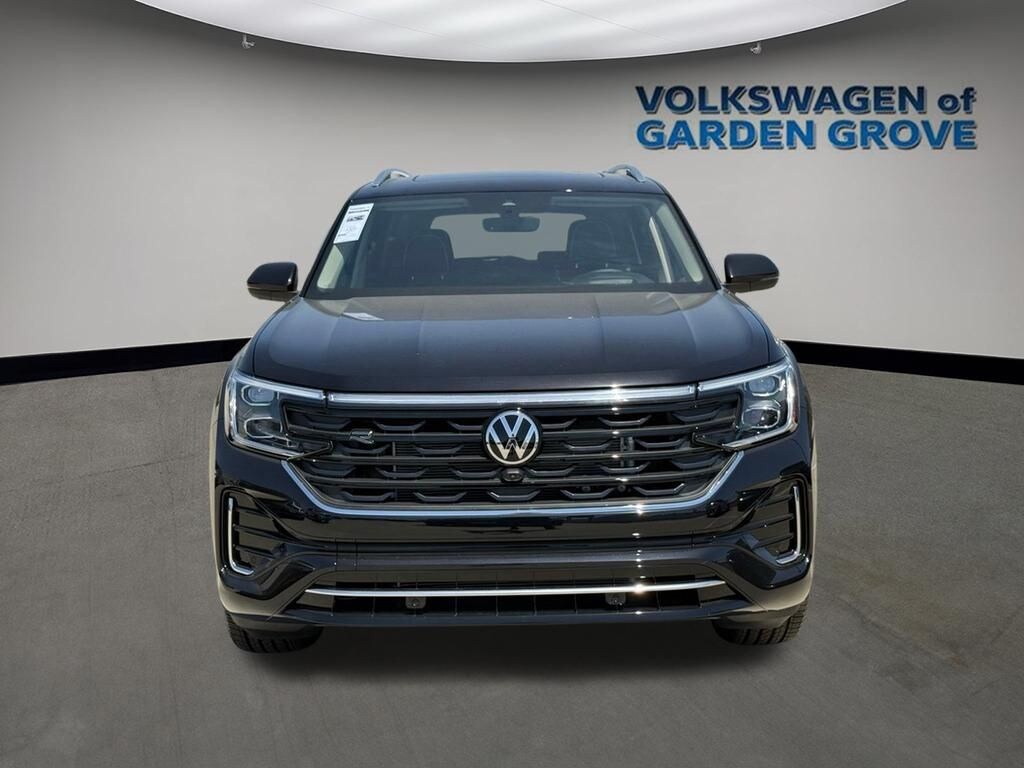 New 2026 Volkswagen Atlas 2.0T SEL Premium R-Line SUV