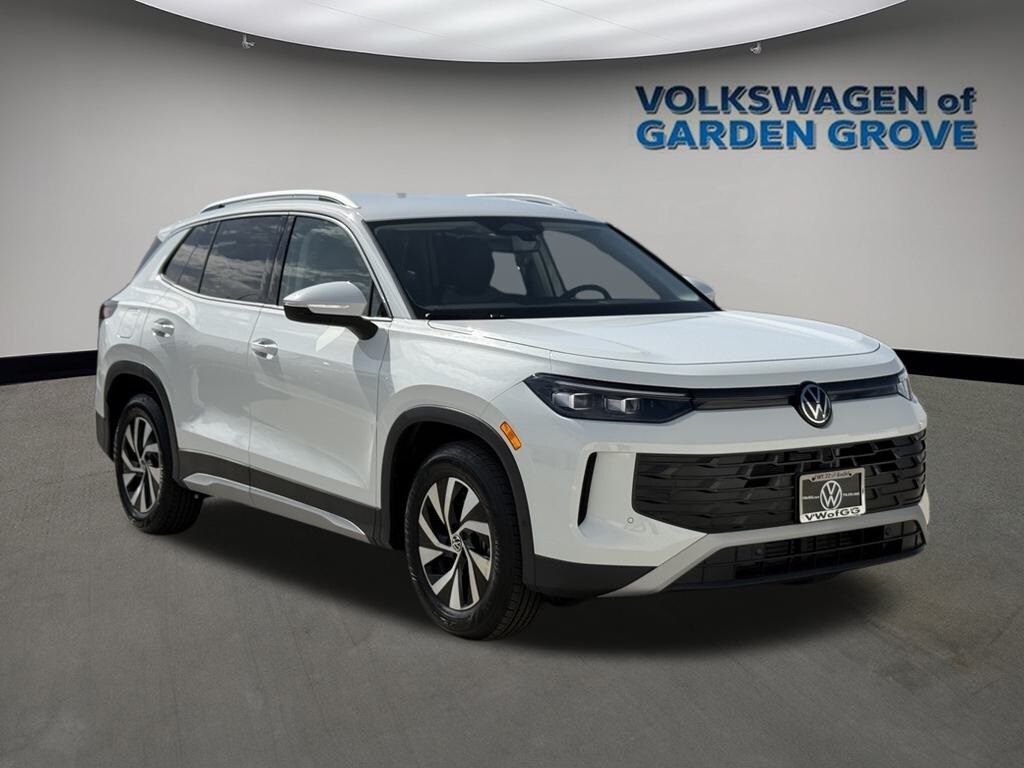 New 2026 Volkswagen Tiguan 2.0T S SUV