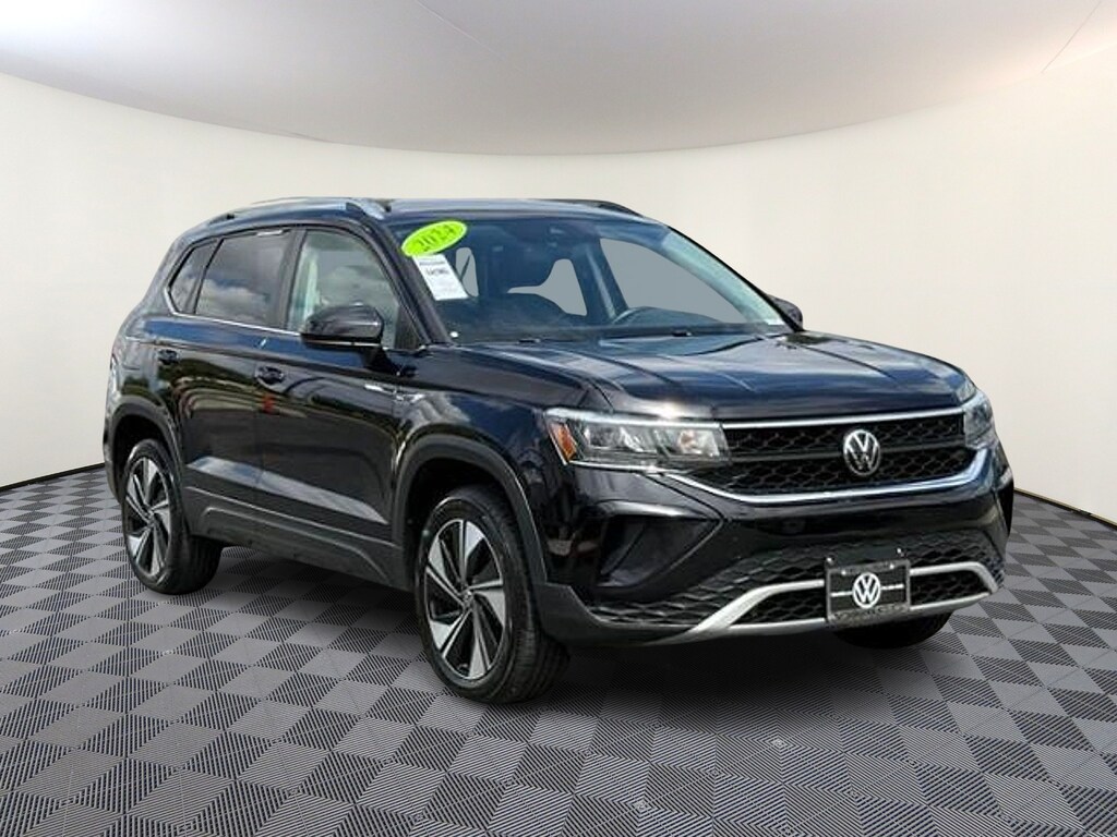 Used 2024 Volkswagen Taos 1.5T SE SUV