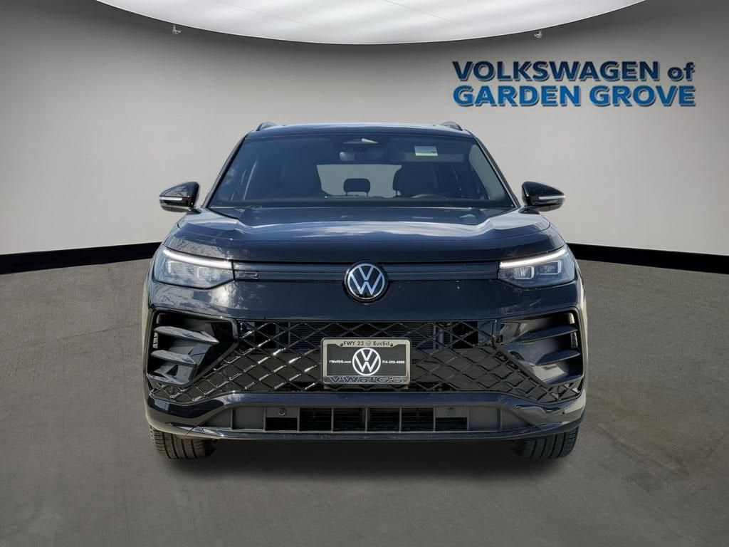 New 2026 Volkswagen Tiguan 2.0T SE R-Line Black SUV