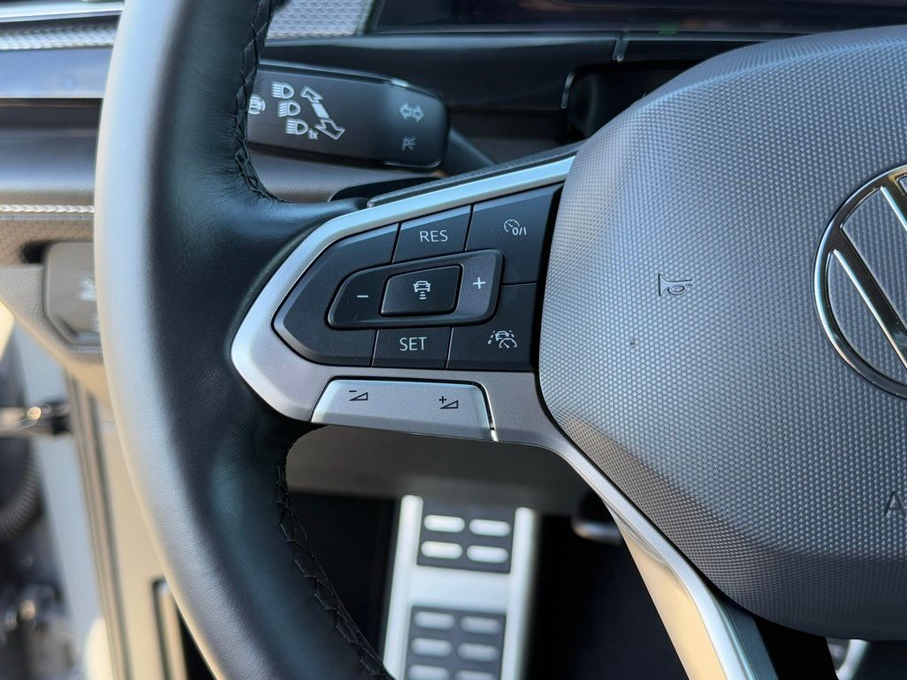 2026 Volkswagen Atlas Cross Sport SEL R-LINE - Photo 15