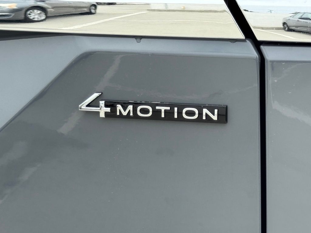 2026 Volkswagen Atlas SE w/Tech - Photo 9