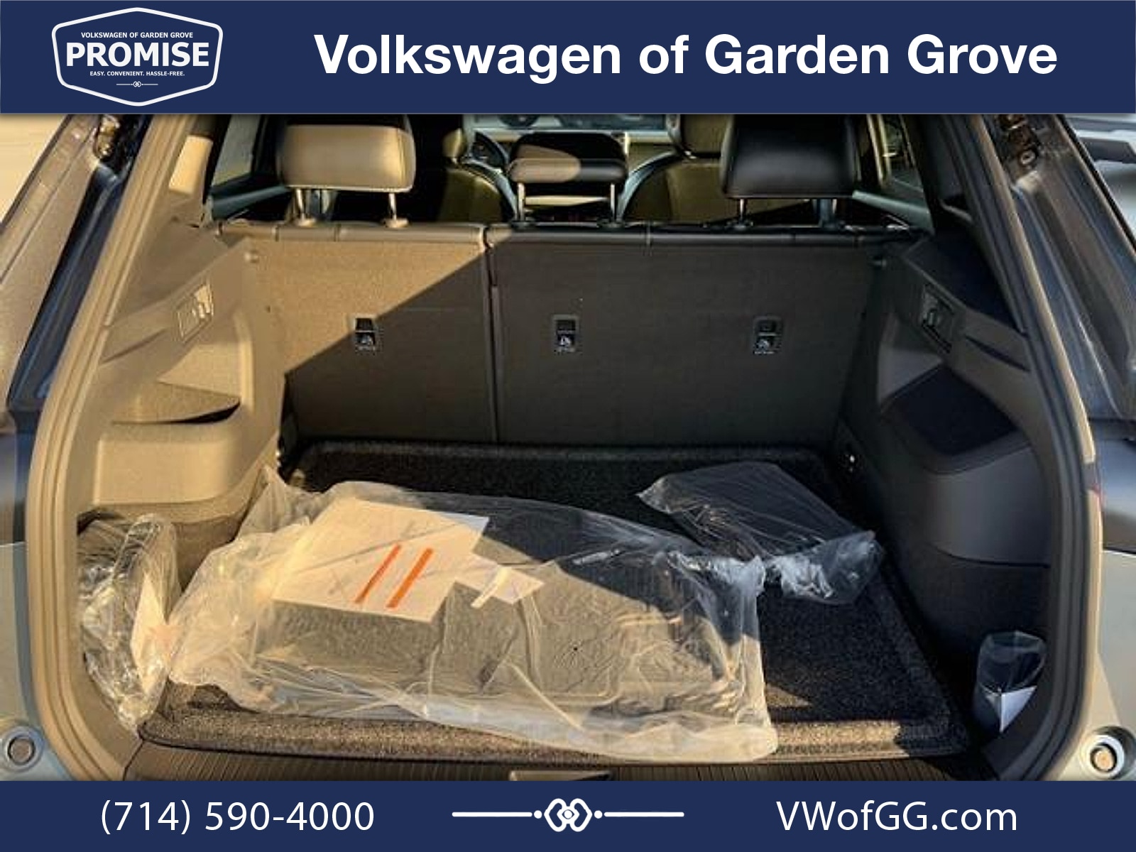 2026 Volkswagen Tiguan SE R-LINE BLACK - Photo 9