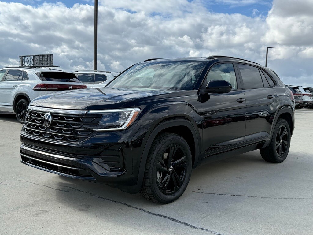 New 2026 Volkswagen Atlas Cross Sport 2.0T SEL R-Line Black SUV
