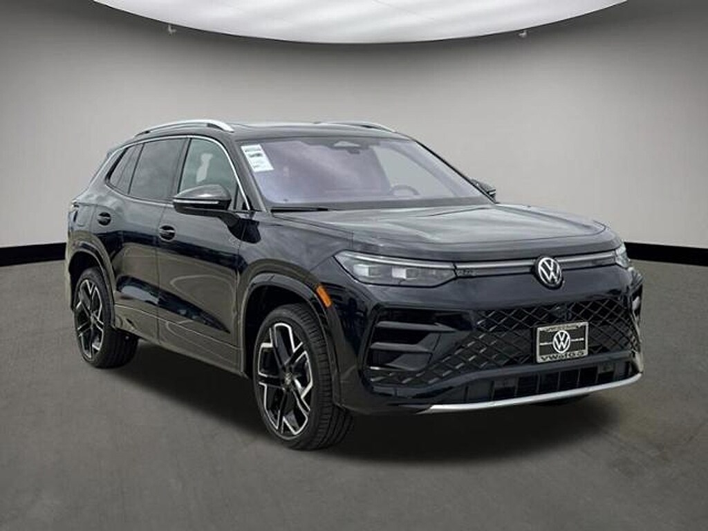 New 2026 Volkswagen Tiguan 2.0T SEL R-Line Turbo SUV