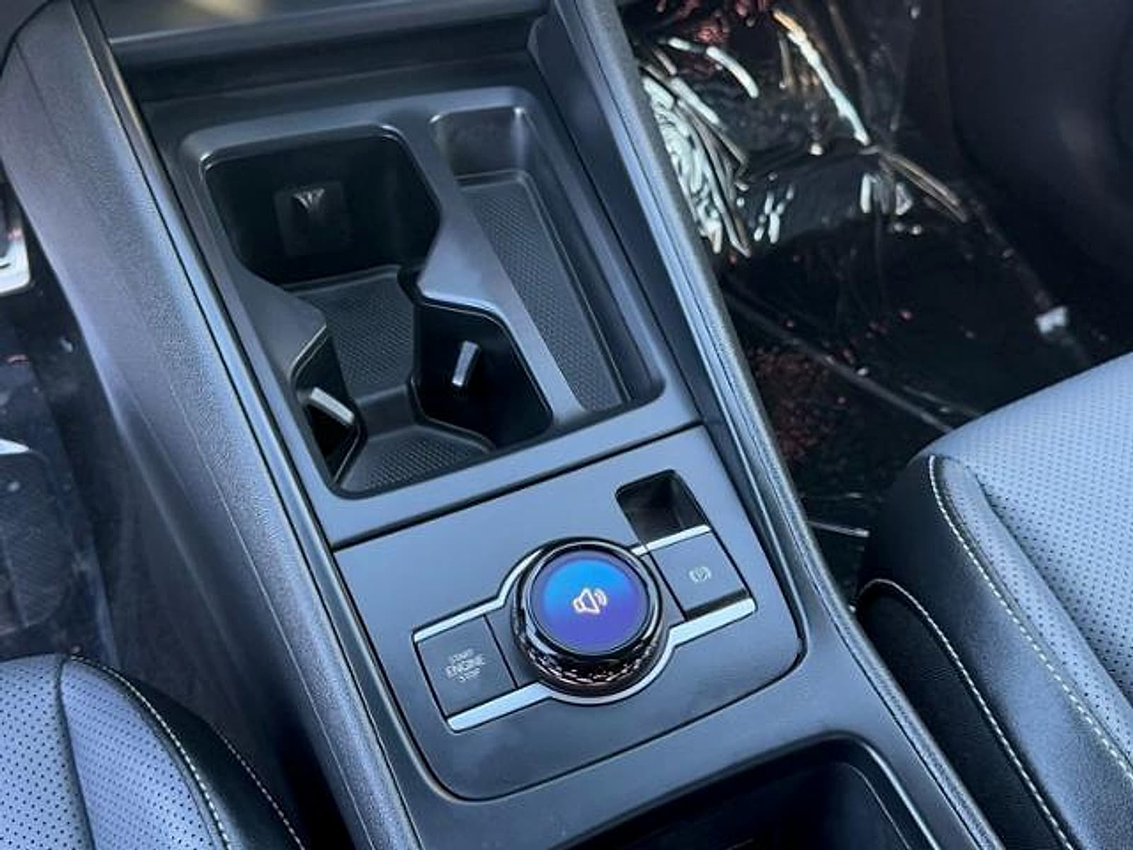 2026 Volkswagen Tiguan SE R-LINE BLACK - Photo 17