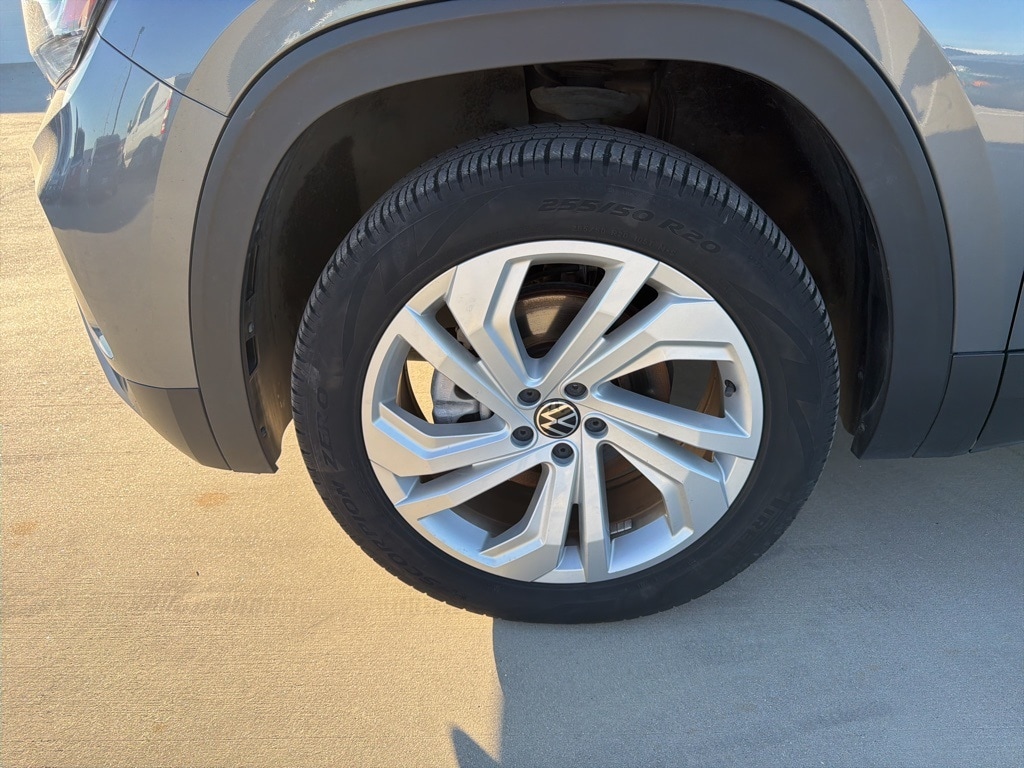 Used 2022 Volkswagen Atlas 3.6L V6 SE w/Technology SUV