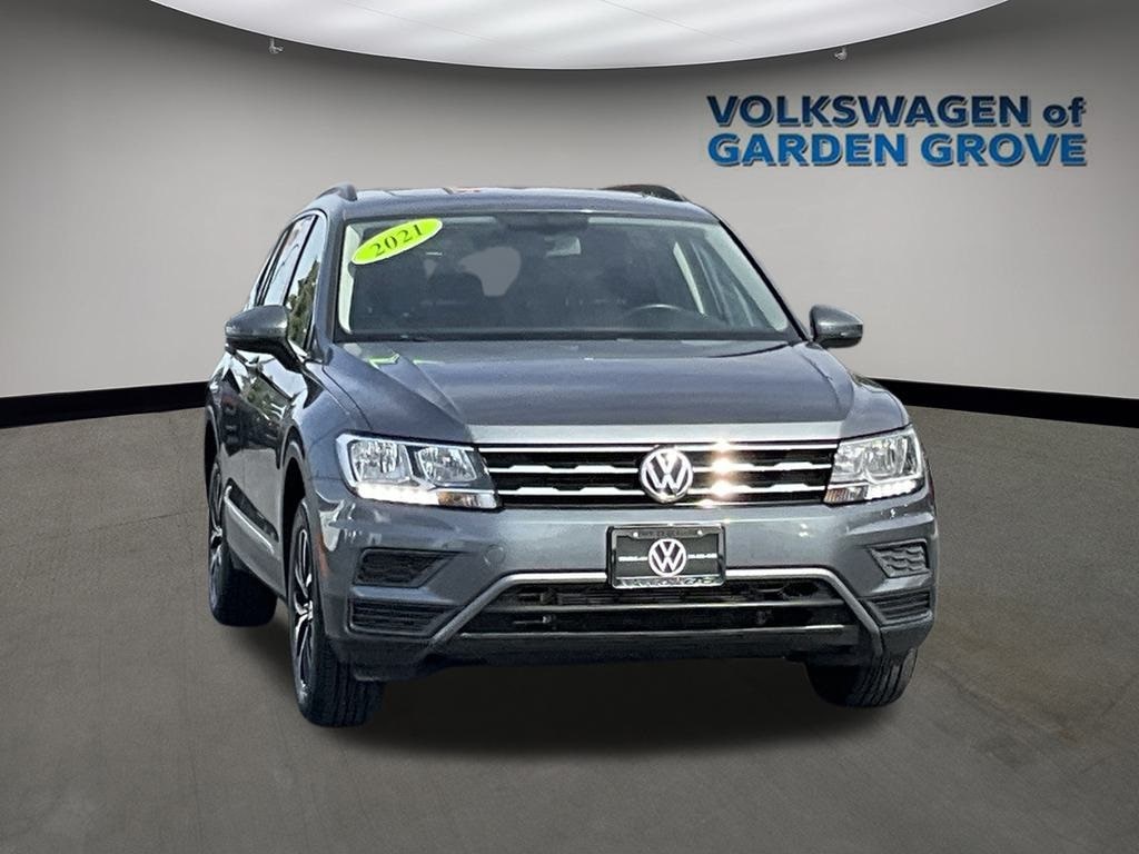 Used 2021 Volkswagen Tiguan SE with VIN 3VV3B7AX2MM080871 for sale in Garden Grove, CA