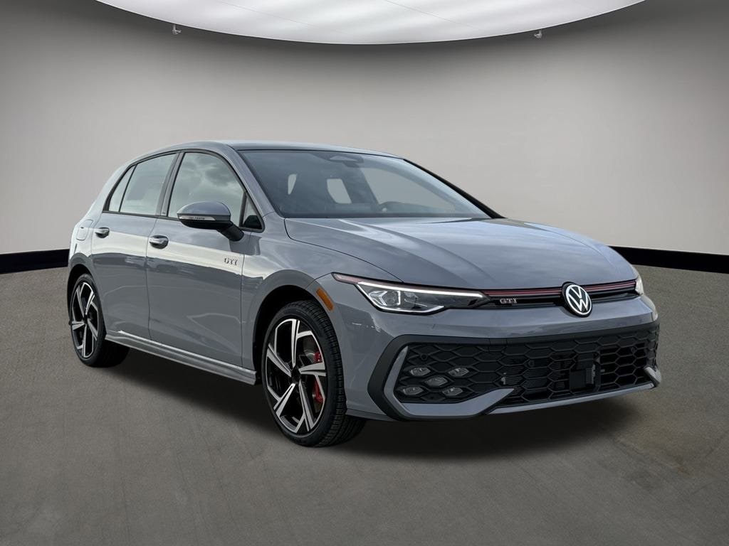2026 Volkswagen Golf GTI SE's photo