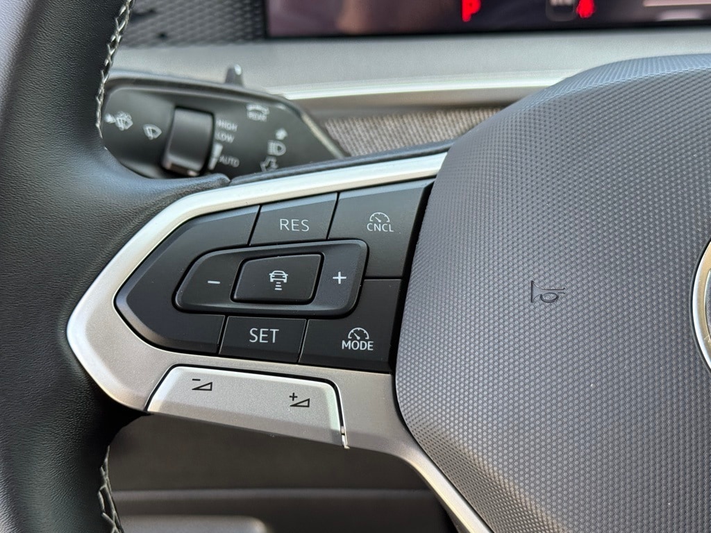 2025 Volkswagen Tiguan S - Photo 16