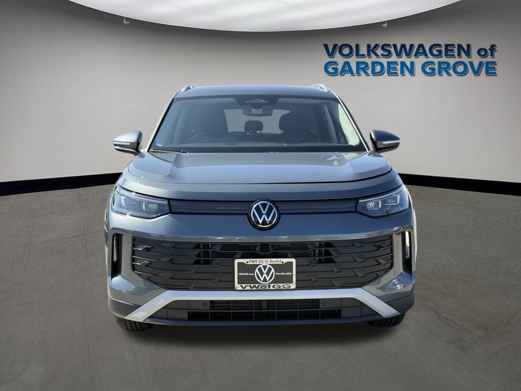 New 2025 Volkswagen Tiguan 2.0T S SUV