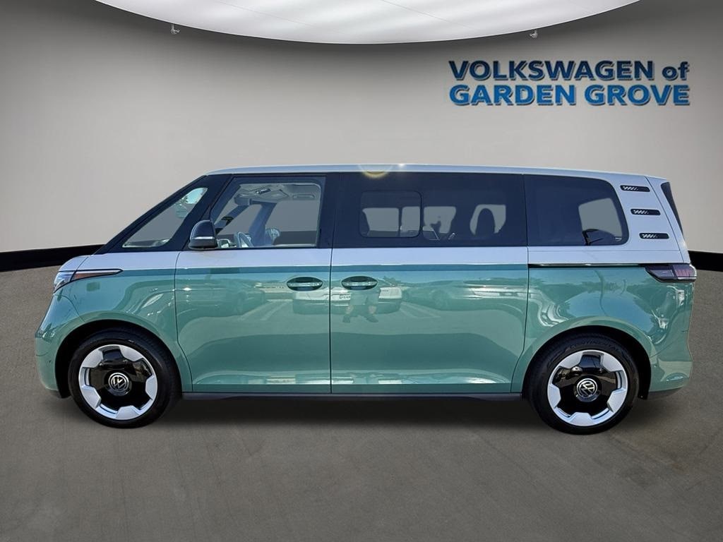 New 2025 Volkswagen ID. Buzz Pro S Plus Van 4MOTION