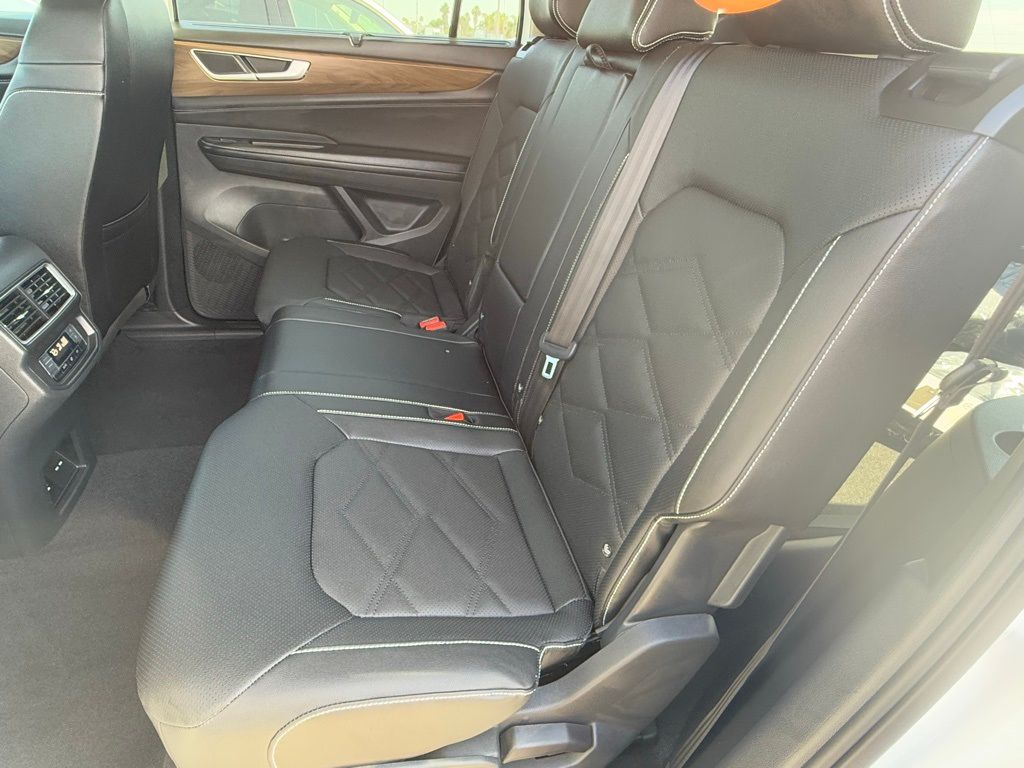 2026 Volkswagen Atlas SE w/Tech - Photo 20
