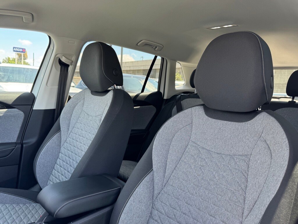 2025 Volkswagen Tiguan S - Photo 12